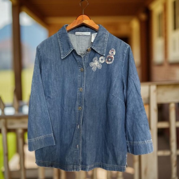 Liz Claiborne Denim Jacket - Tunic / shirt Button down embroidery Large - Picture 9 of 14